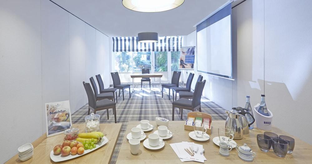 Upstalsboom Parkhotel Emden Bagian luar foto