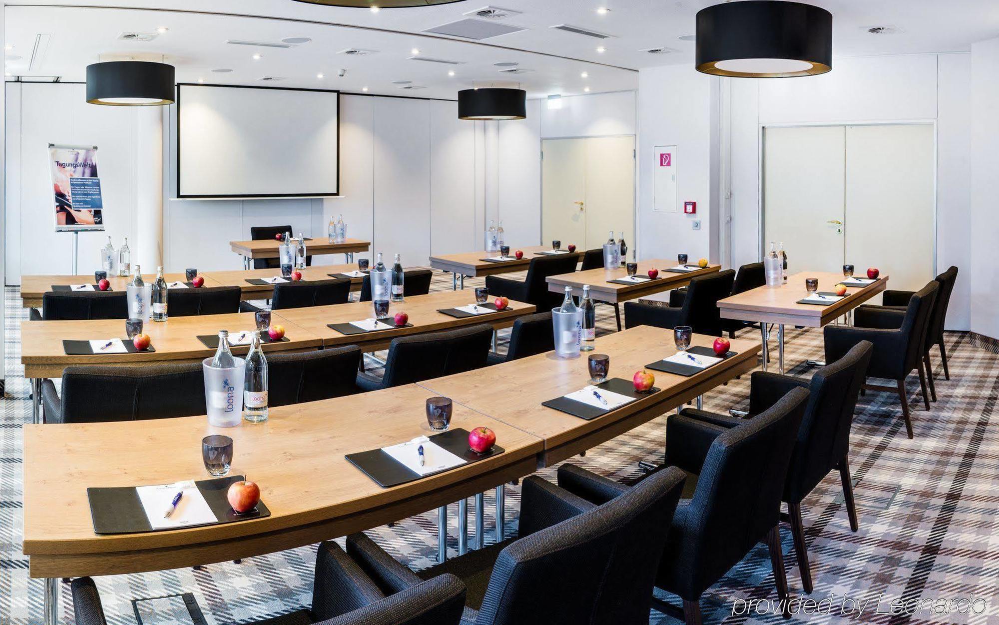Upstalsboom Parkhotel Emden Bagian luar foto