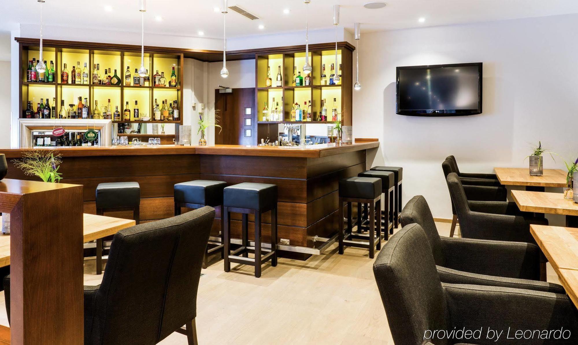 Upstalsboom Parkhotel Emden Bagian luar foto