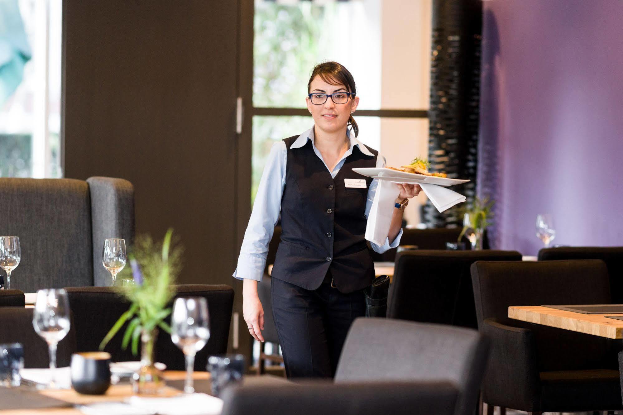Upstalsboom Parkhotel Emden Bagian luar foto